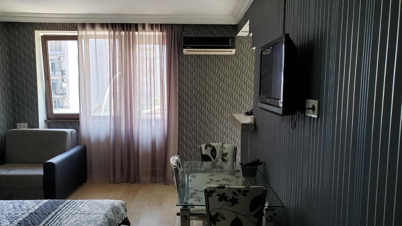 Appartament Gorgiladze Batumi Bagian luar foto