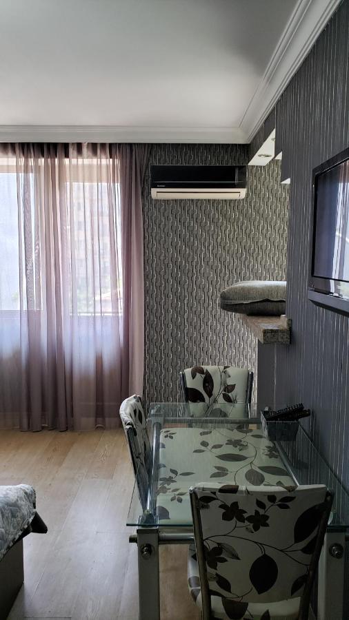 Appartament Gorgiladze Batumi Bagian luar foto